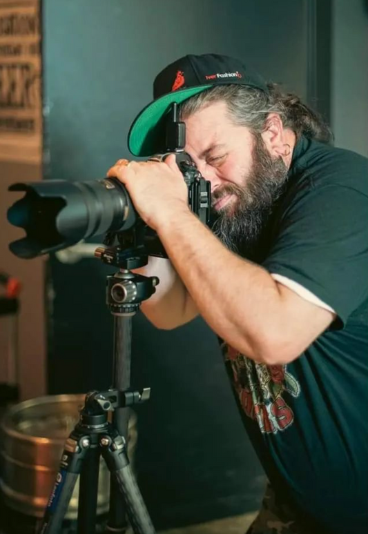 The Red Cardinal “NEVER GIVE UP” Snapback Caps