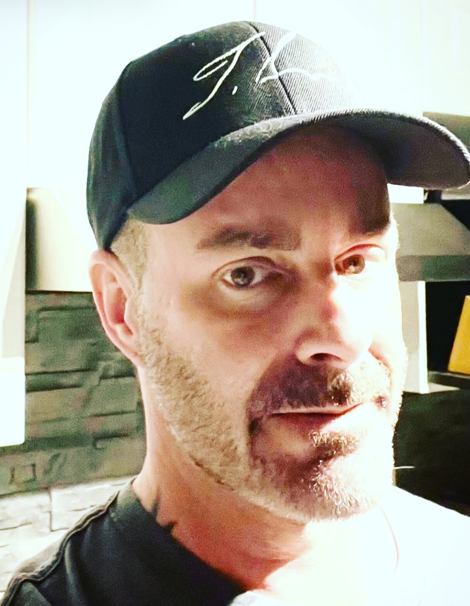 Signature Snap back Caps